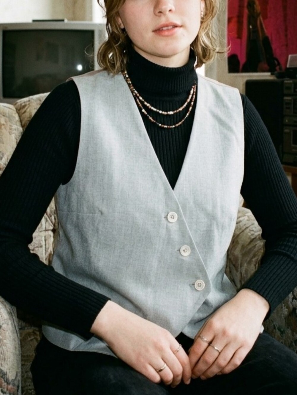 ​H&M 90s Style Grey Asymmetric Tailored Vest
